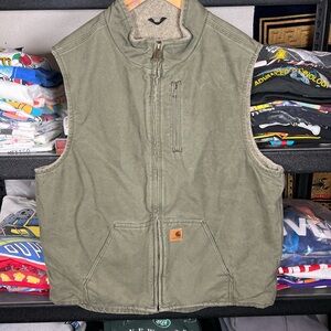 Vintage Khaki Carhartt vest with fleece lining 
 XL